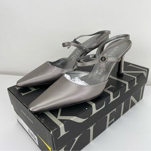 Anne Klein special occasion kitten heel grey satin Anika pointed toe vintage 6M